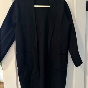 Black Open-Front Women’s Coatigan with Patch Pockets